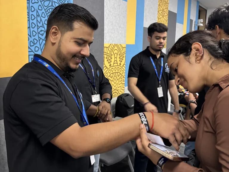 Students being onboarded into a campus hackathon